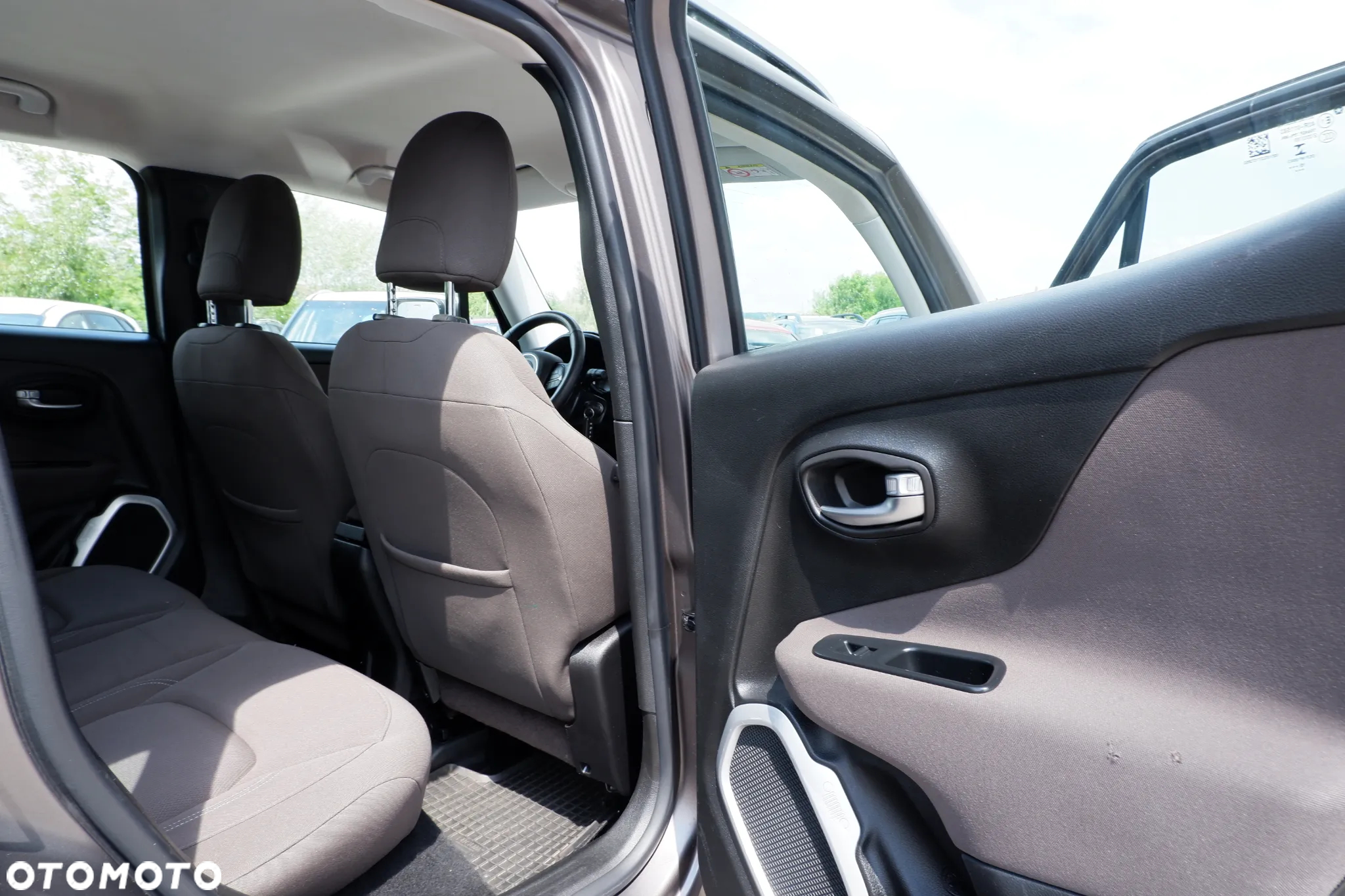 Jeep Renegade 2.0 MultiJet Longitude 4WD S&S - 10