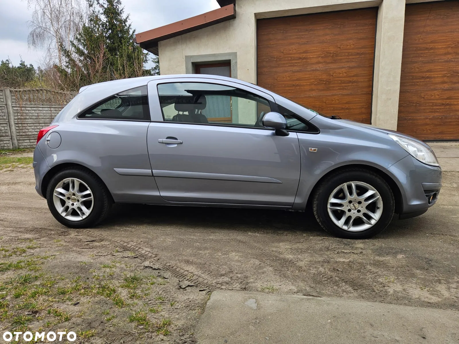 Opel Corsa 1.4 16V - 4