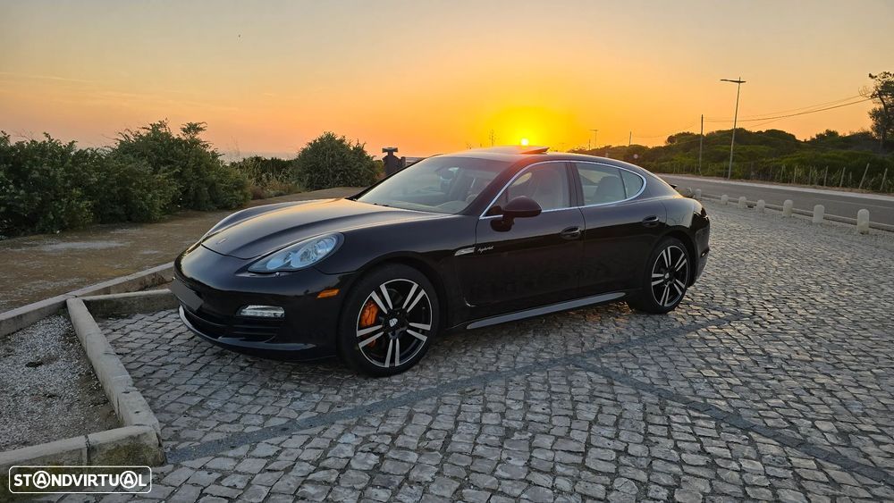 Porsche Panamera S Hybrid - 1