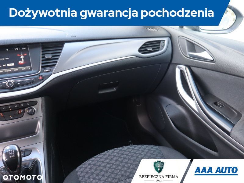 Opel Astra - 10