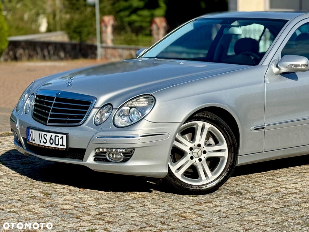 Mercedes-Benz Klasa E - 31