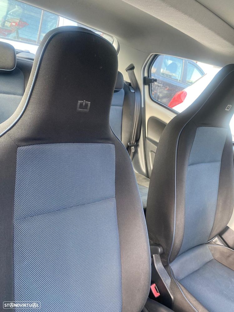 SEAT Mii 1.0 Connect - 20