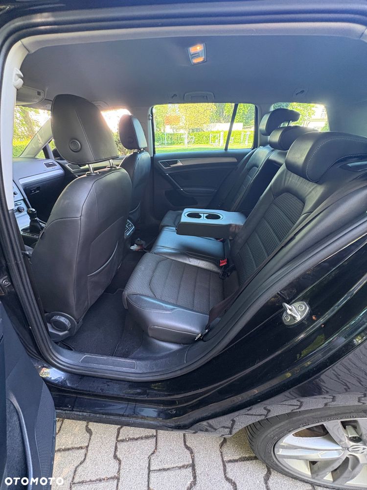 Volkswagen Golf 1.6 TDI BMT Comfortline - 15