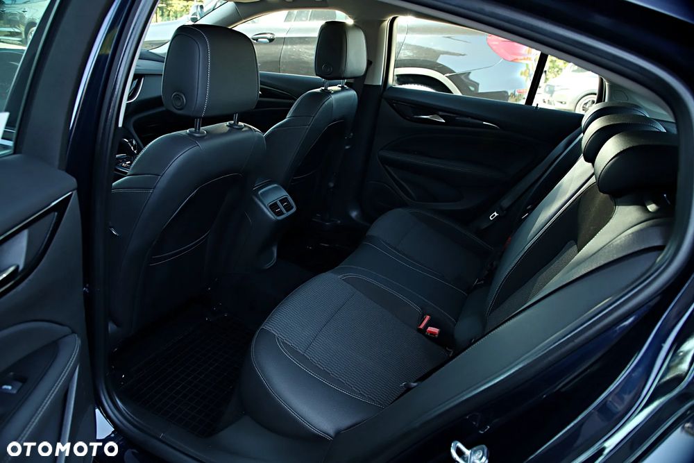 Opel Insignia 1.5 T GPF Elite S&S - 23