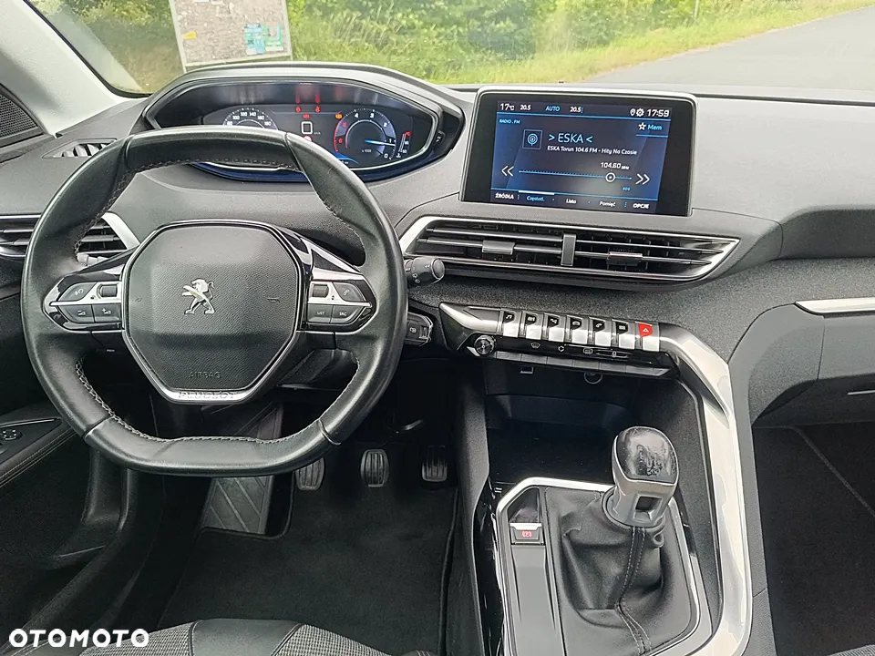 Peugeot 3008 1.5 BlueHDi Allure S&S - 27