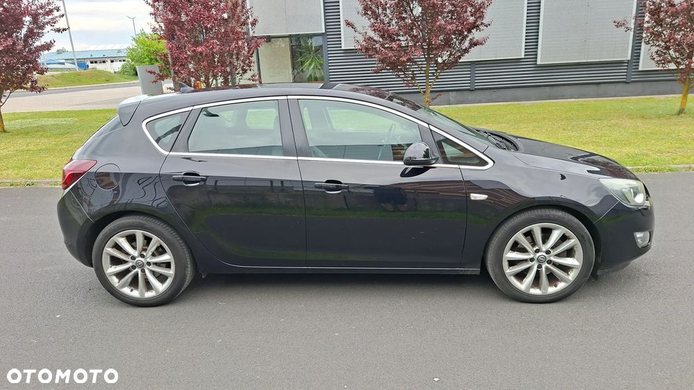 Opel Astra 1.6 Turbo Edition - 6