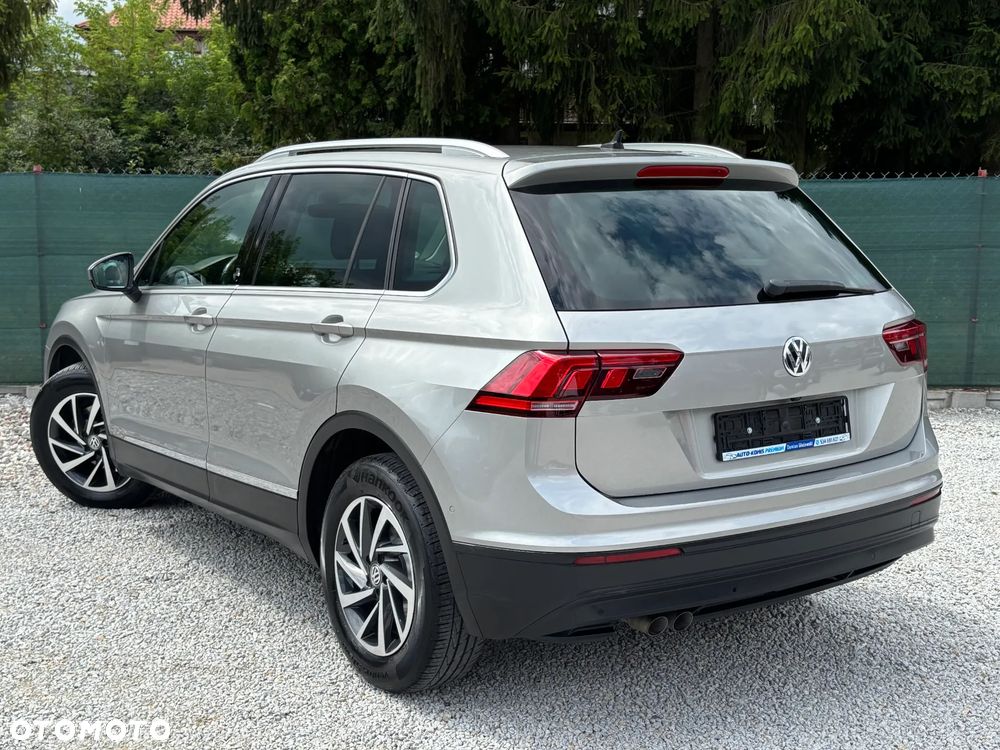 Volkswagen Tiguan 2.0 TDI SCR 4MOTION (BlueMotion Techn.) DSG Sound - 19