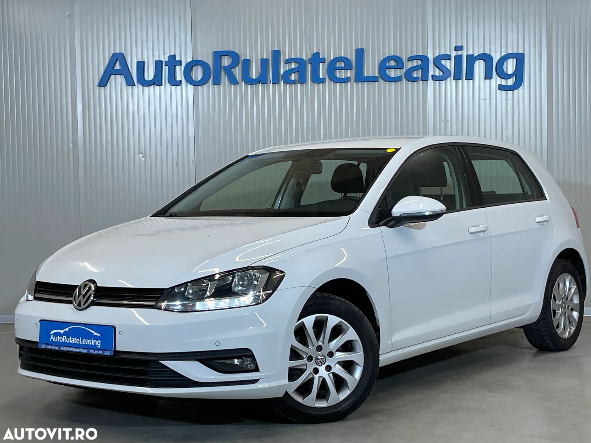 Volkswagen Golf 1.6 TDI Trendline - 1