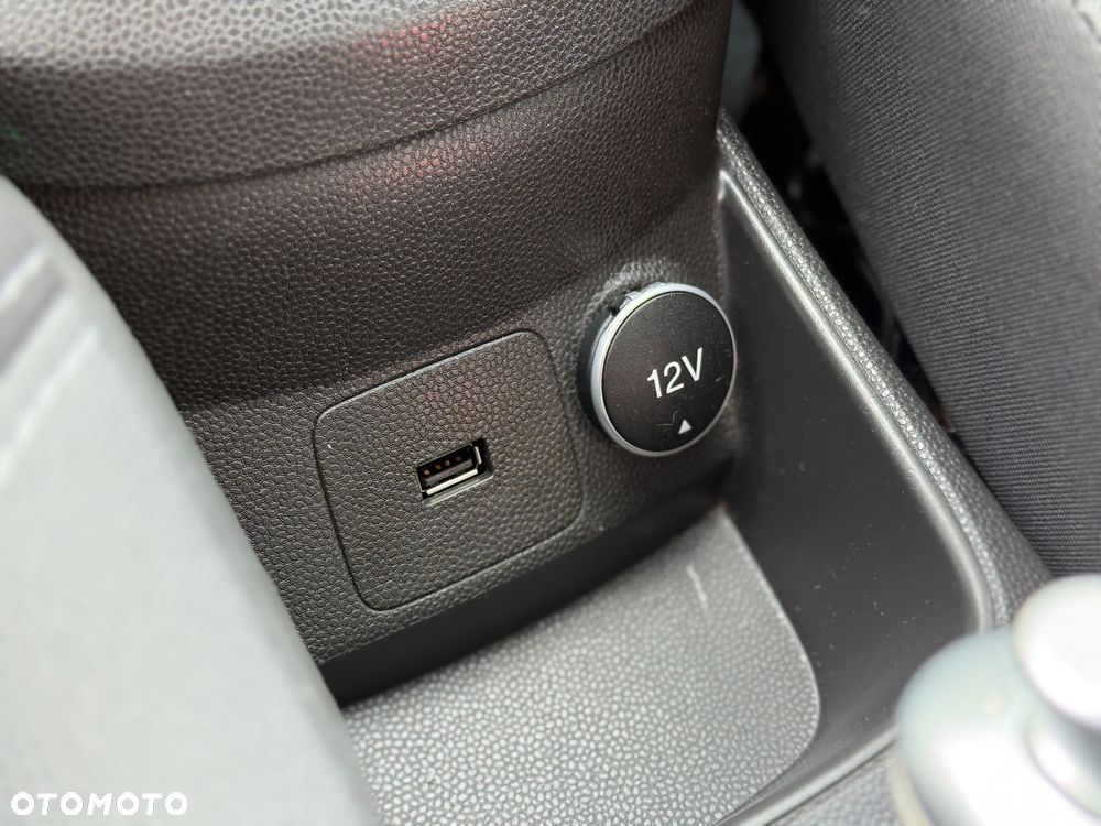 Ford Fiesta 1.25 Silver X - 25