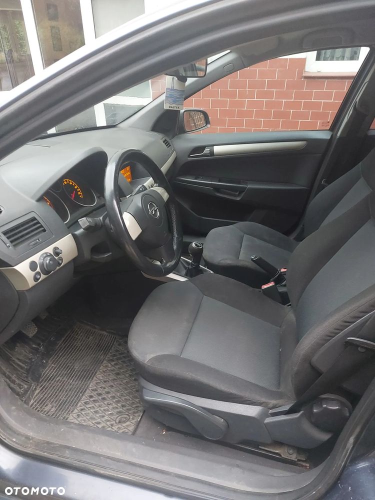 Opel Astra 1.7 CDTI Enjoy - 5