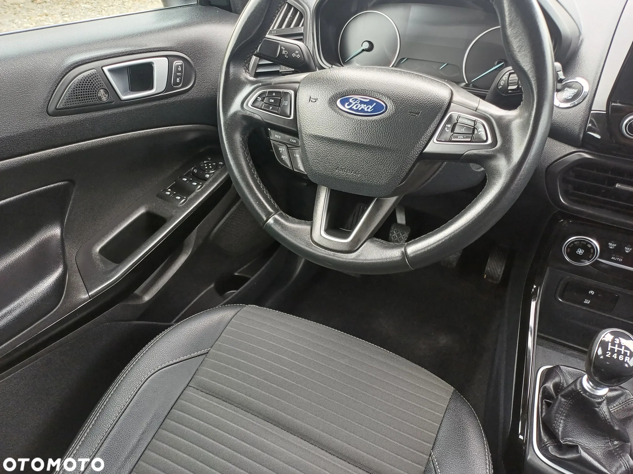 Ford EcoSport 1.5 EcoBlue Titanium ASS - 37