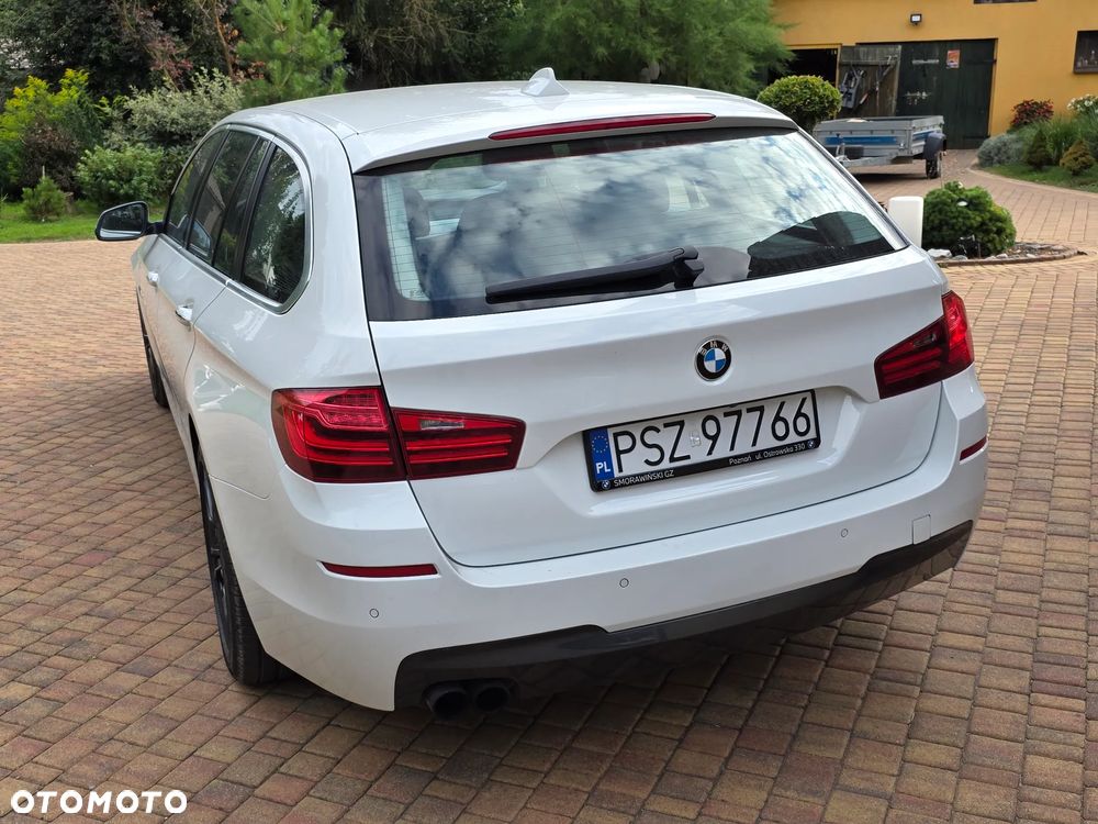 BMW Seria 5 520d Luxury Line - 4