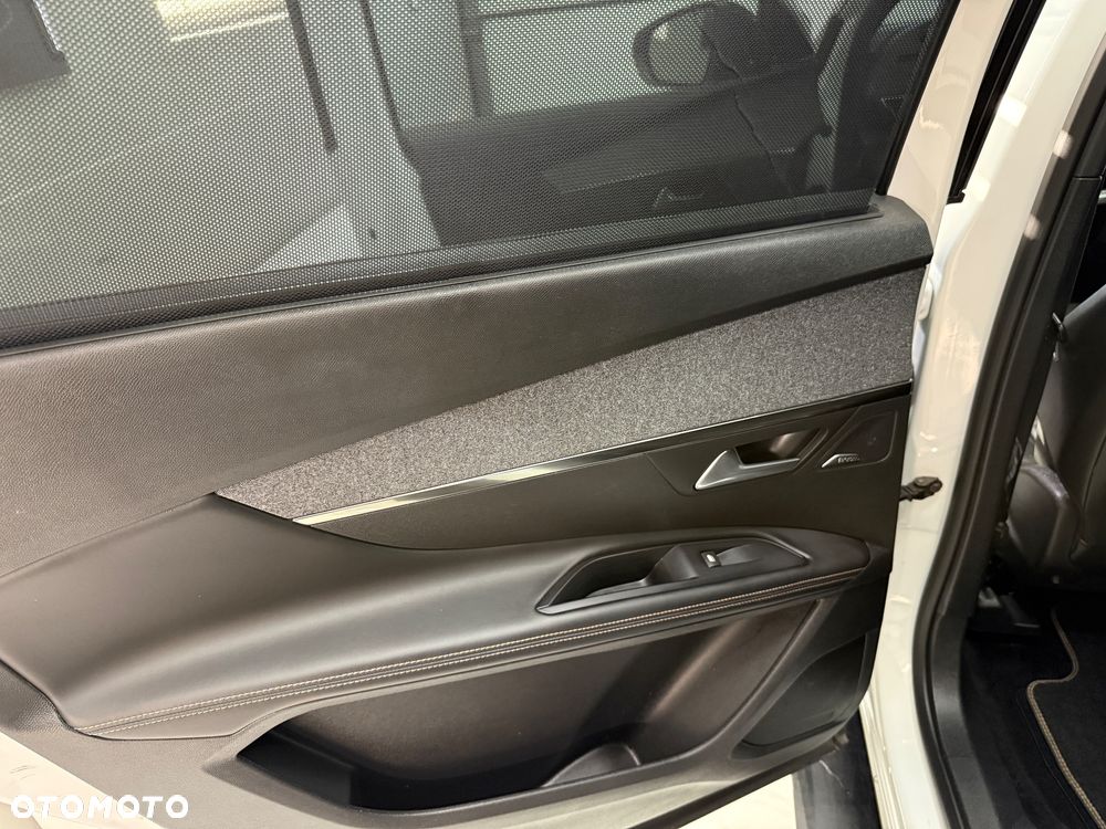 Peugeot 5008 BlueHDi 150 Allure - 12