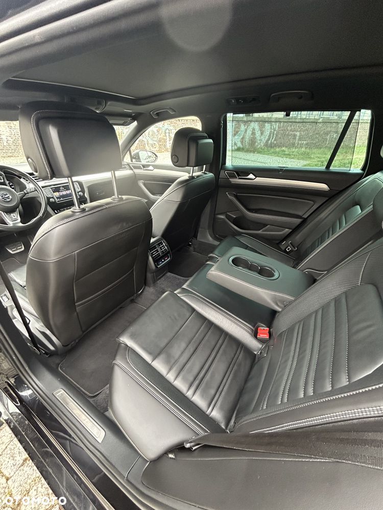 Volkswagen Passat 2.0 TDI Bi-Turbo BMT 4Mot Highline DSG - 16