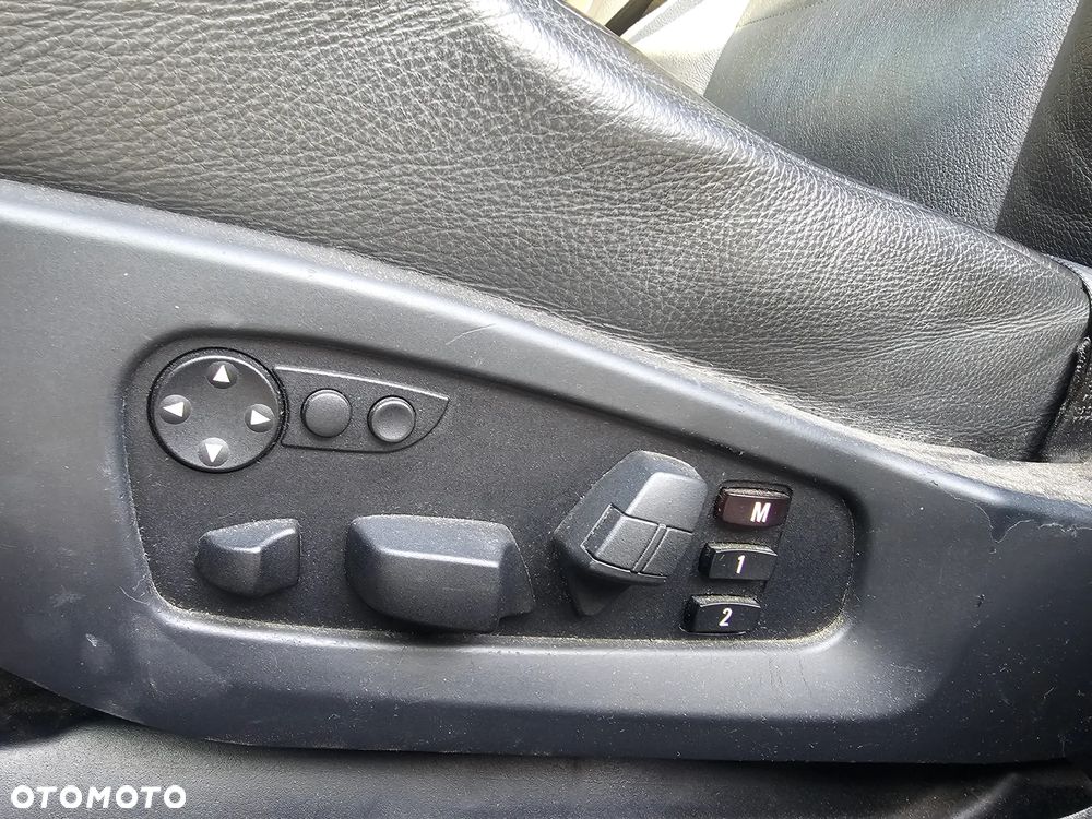 BMW Seria 5 525i - 18