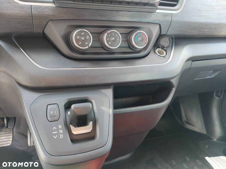 Renault Trafic - 7