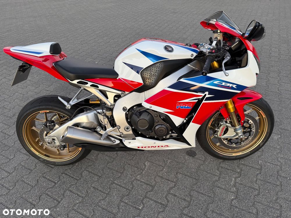Yamaha R6 - 5