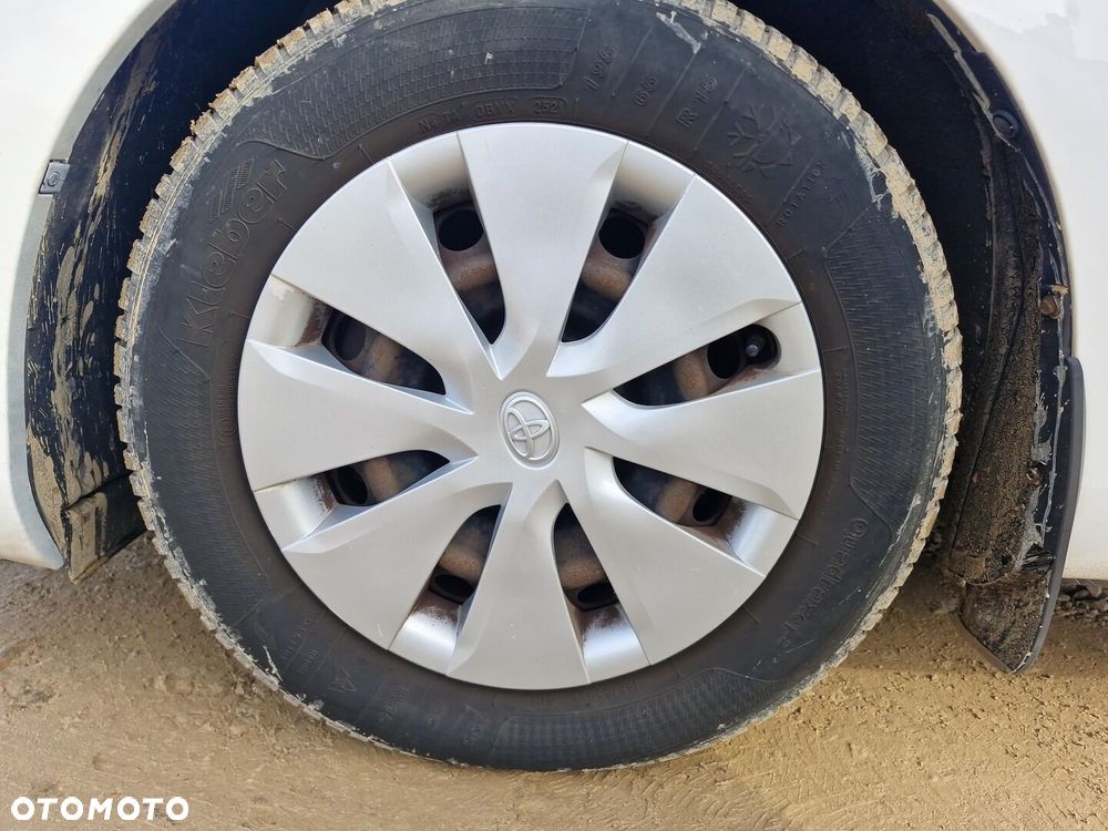 Toyota Auris 1.4 D-4D Active - 21