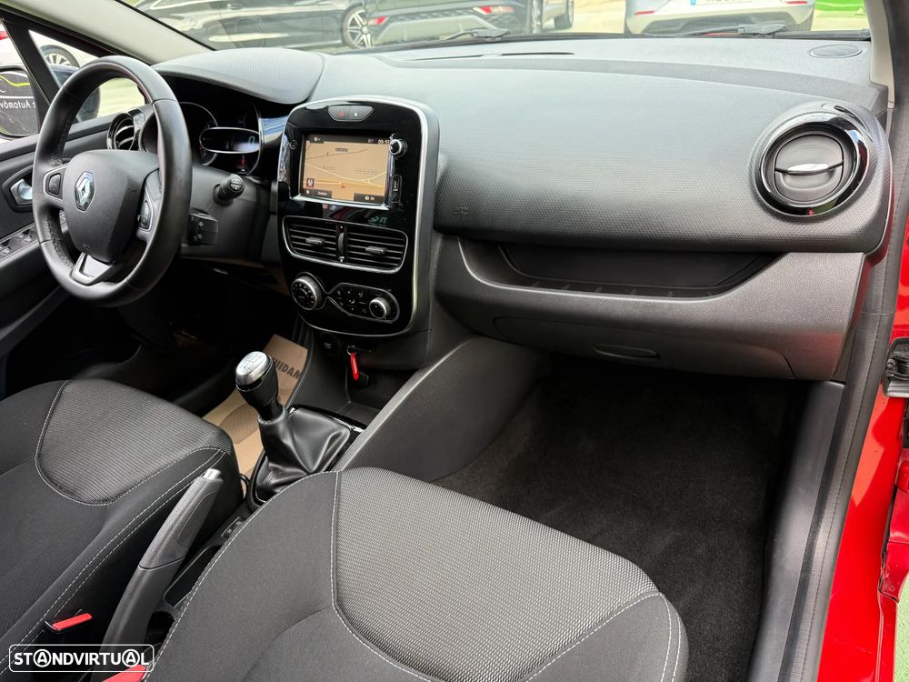 Renault Clio 0.9 TCe Limited Edition - 28