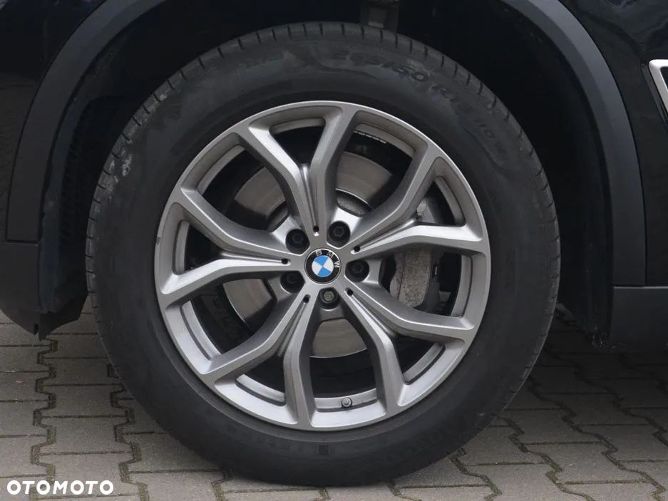 BMW X5 xDrive25d sport - 4