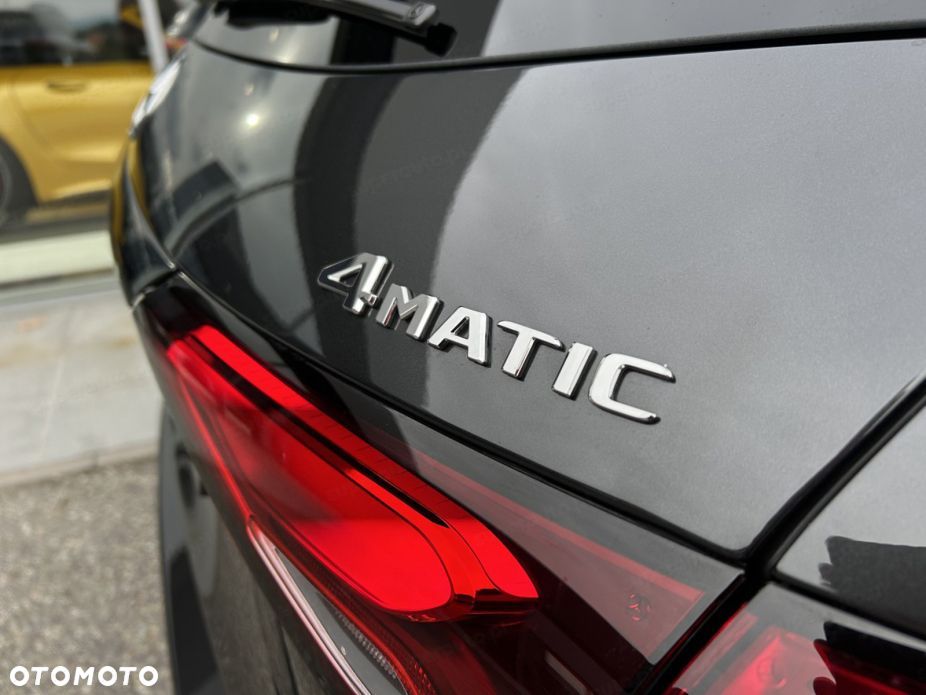 Mercedes-Benz GLC - 7