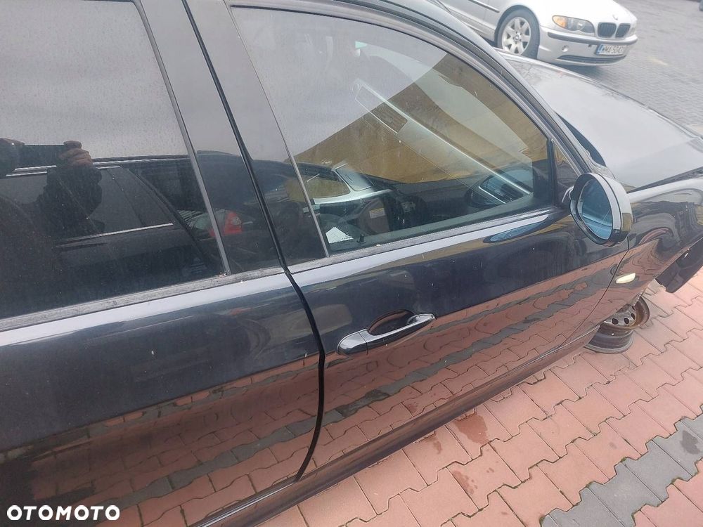 DRZWI KOMPLETNE PRAWY PRZÓD BMW E90 416/9 - 2