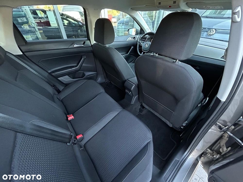 Volkswagen Polo 1.0 TSI Comfortline DSG - 10