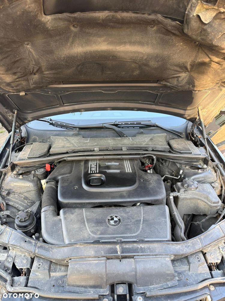 BMW Seria 3 - 12