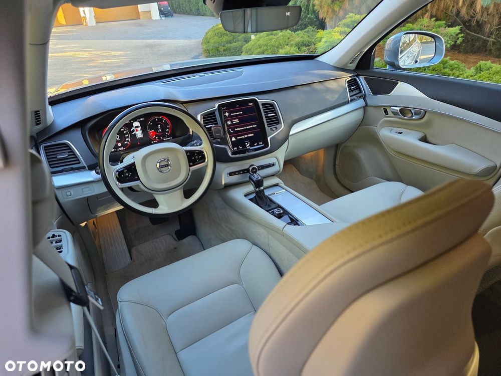 Volvo XC 90 D4 FWD Momentum 7os - 3