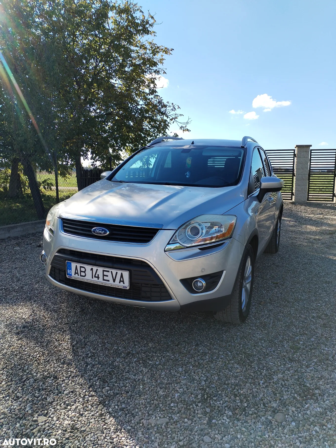 Ford Kuga - 3