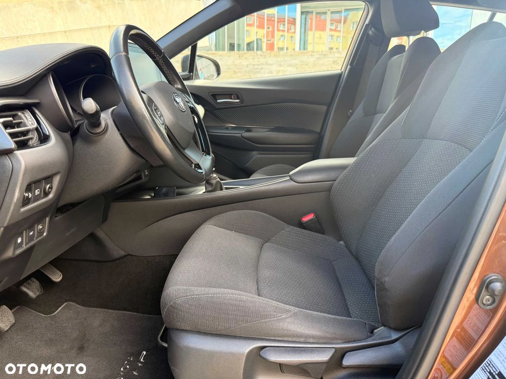 Toyota C-HR 1.2 T Premium - 13