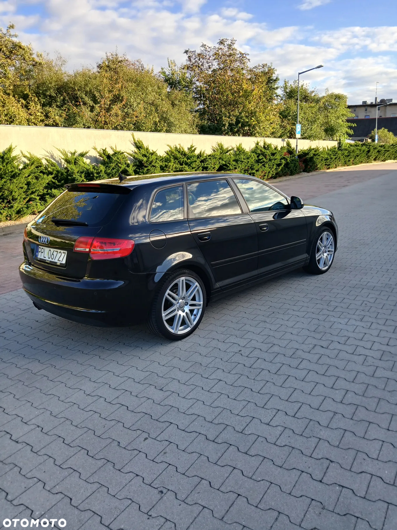 Audi A3 2.0 TDI Sportback DSG Ambiente - 4
