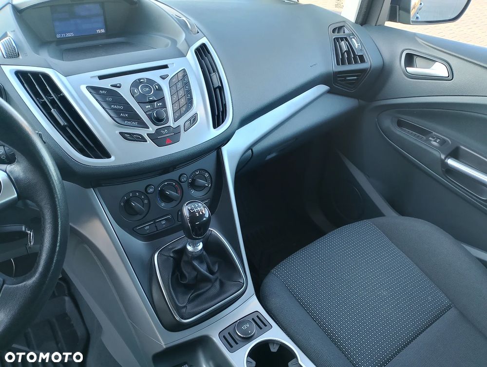 Ford Grand C-MAX - 15