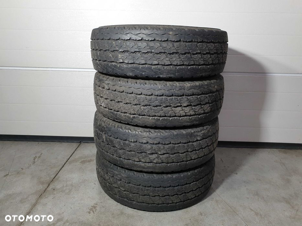 4szt. 215/70/15C 109/107S Bridgestone Duravis R630 6,5mm2017r[ 8071 a]