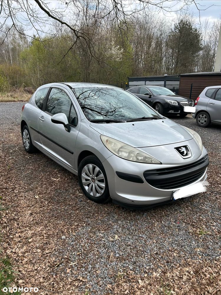 Peugeot 207 1.4 16V Presence - 5