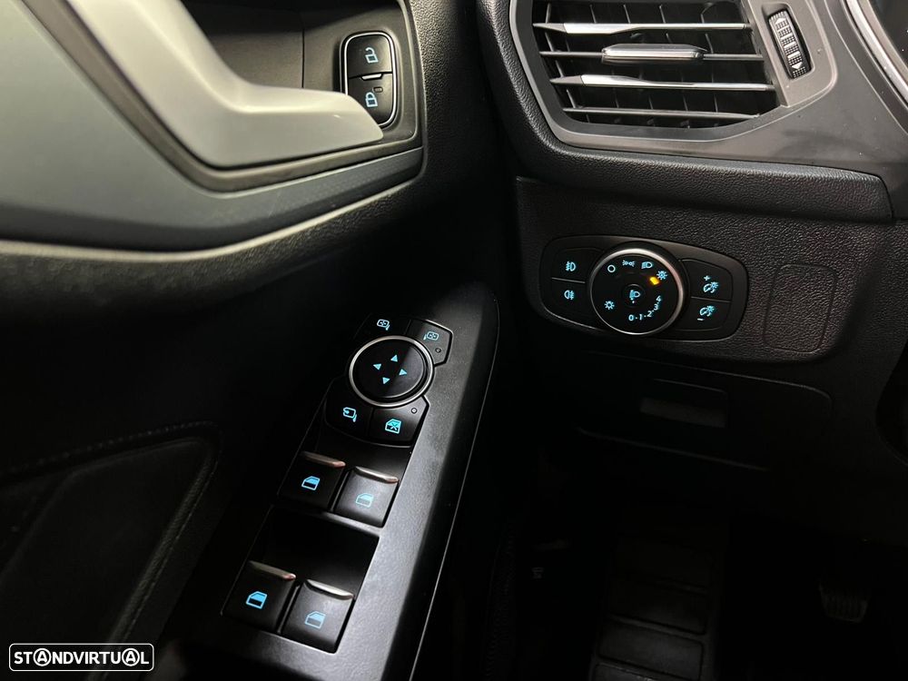 Ford Focus SW 1.5 TDCi EcoBlue Active - 16