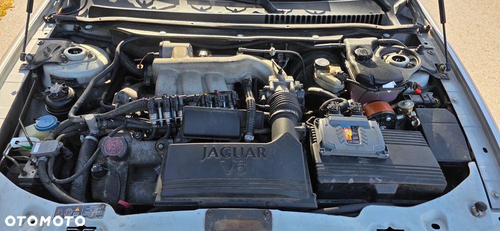 Jaguar X-Type 2.5 High - 14