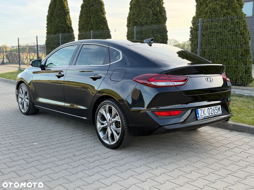 Hyundai i30 1.4 T-GDI Premium - 24
