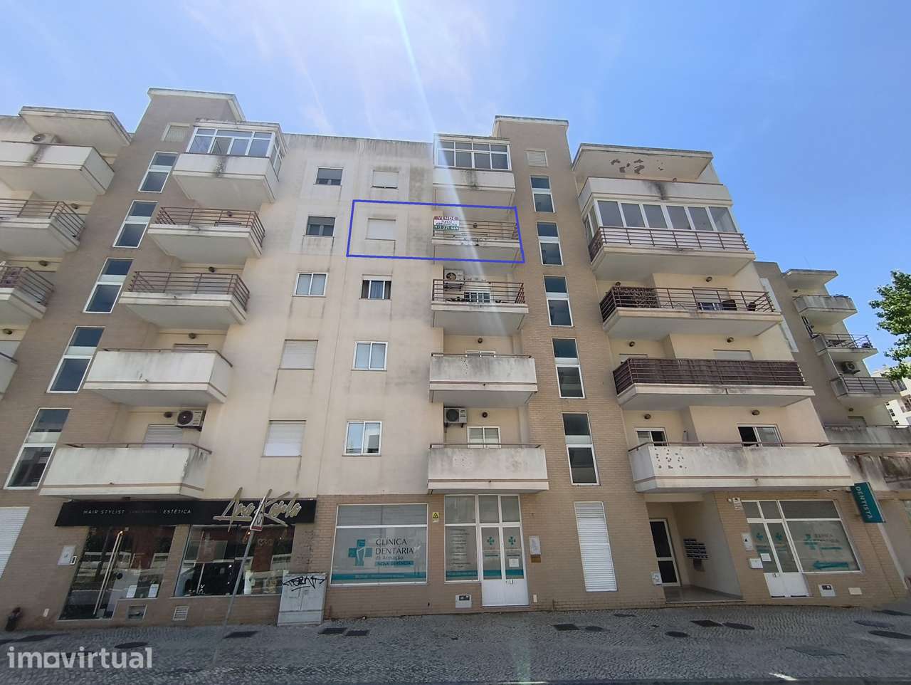 Armação de Pêra T2 Perto do mercado com Piscina, Garagem e Arrecadação - Grande imagem: 3/21