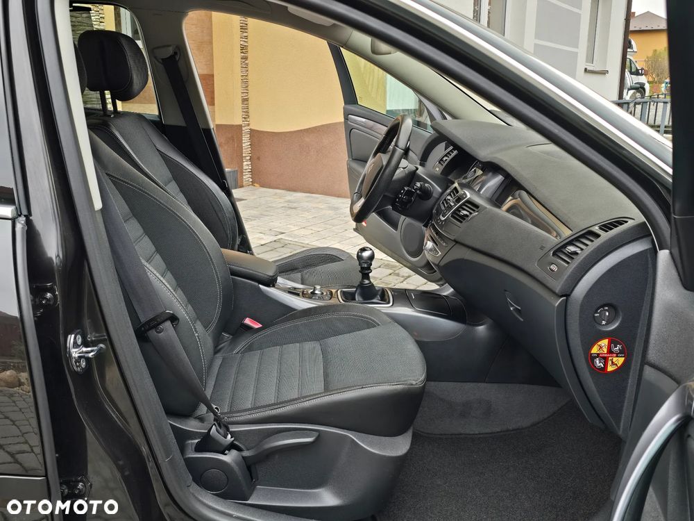 Renault Laguna 2.0 Privilege - 30