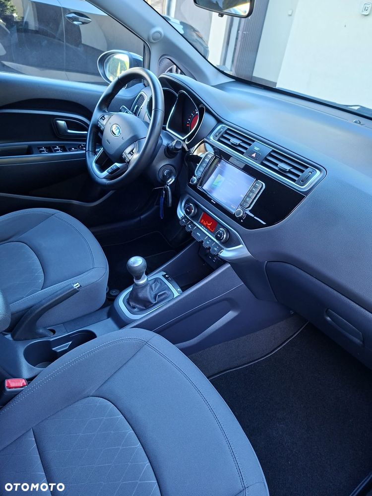 Kia Rio 1.2 Dream-Team Edition - 10