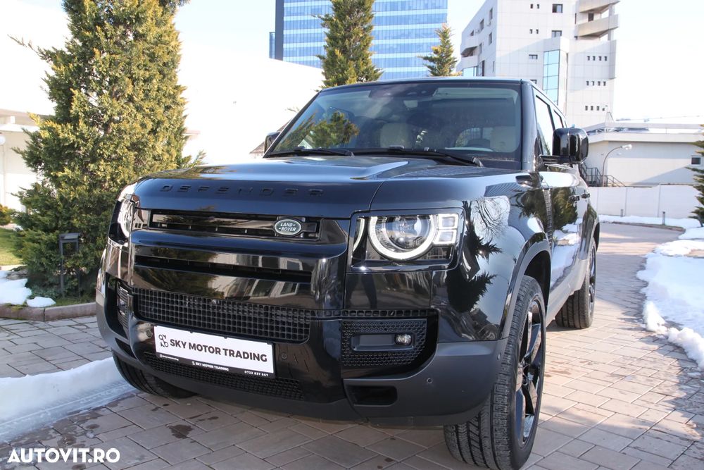 Land Rover Defender 110 3.0D 250 MHEV Hard Top X-Dynamic SE - 1