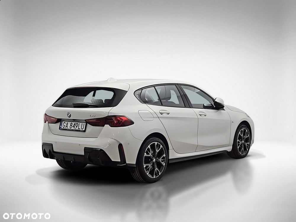 BMW Seria 1 120 mHEV - 6
