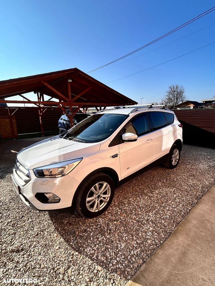 Ford Kuga 2.0 TDCi 4WD Powershift ST-Line - 2