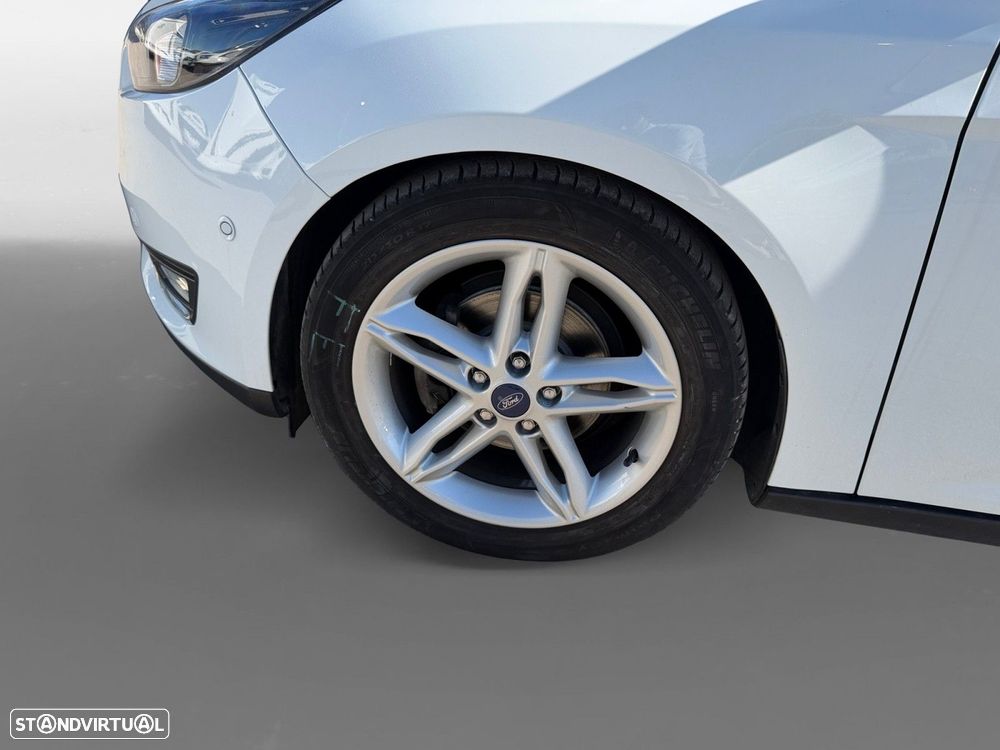 Ford Focus 1.0 EcoBoost Titanium - 14