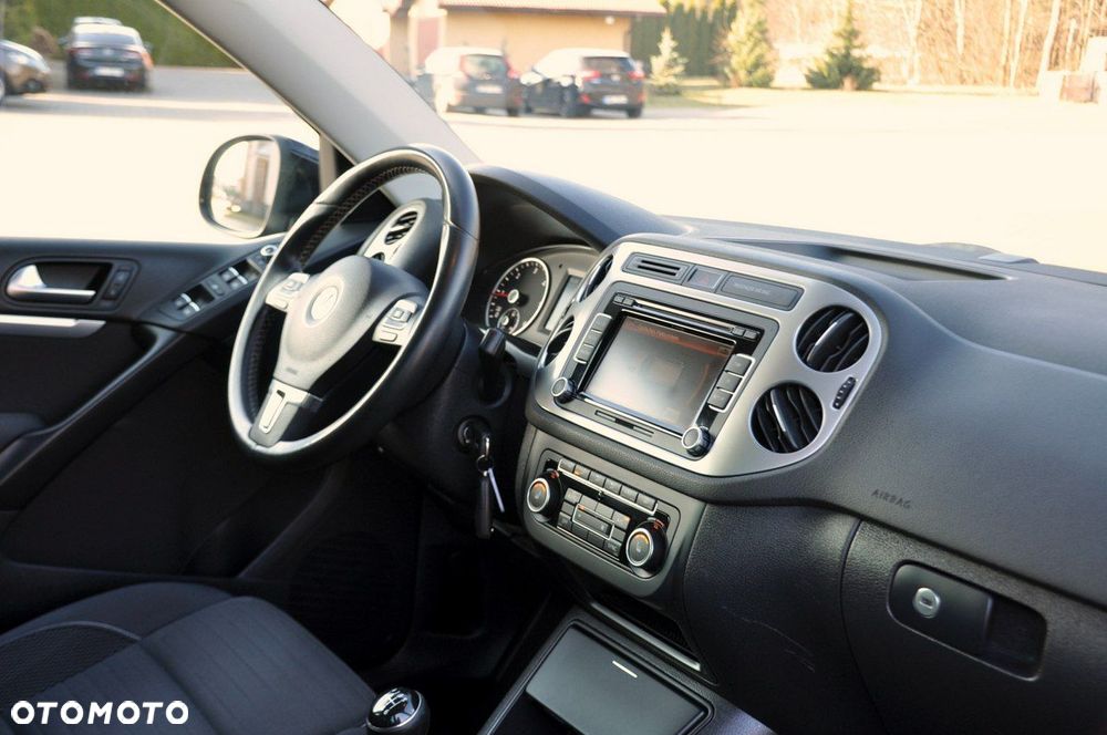 Volkswagen Tiguan - 18