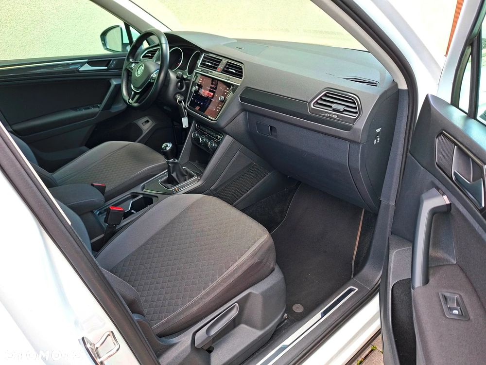 Volkswagen Tiguan 1.4 TSI BMT ACT Comfortline - 19