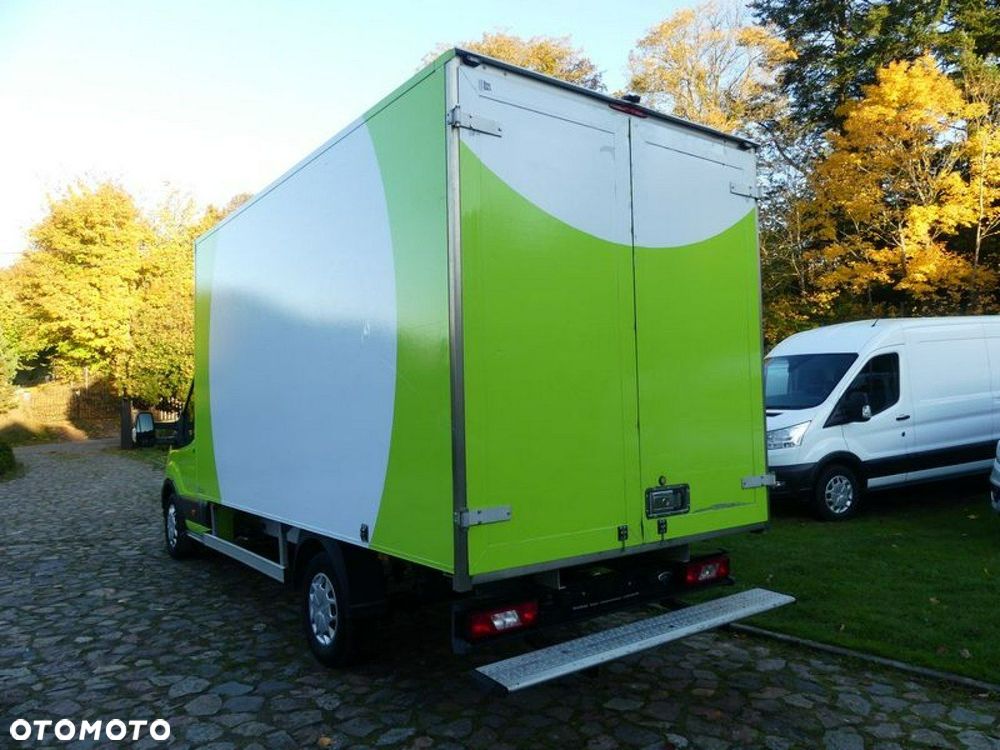 Ford Transit - 16
