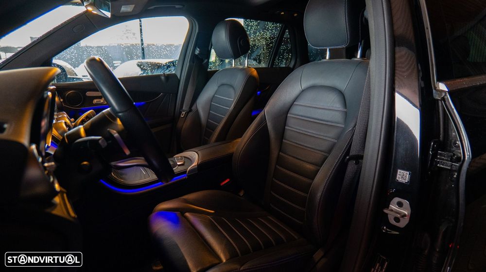 Mercedes-Benz GLC 300 - 30