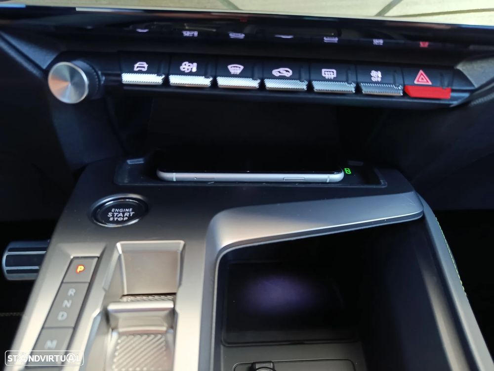 Peugeot 308 PureTech 130 EAT8 GT - 20